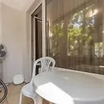 Apartment & Warna
